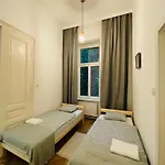 Schick Apartment